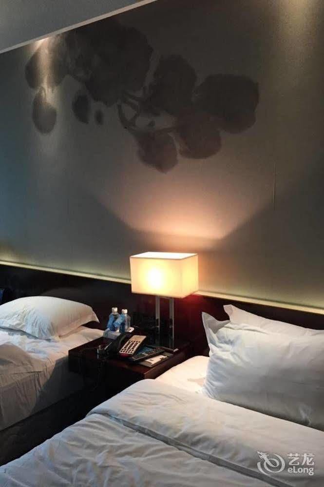 Fortune Century Hotel Zhuhai Exterior foto